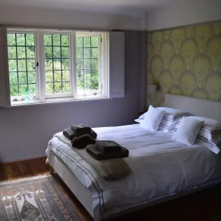 Fairstowe Bed And Breakfast-3